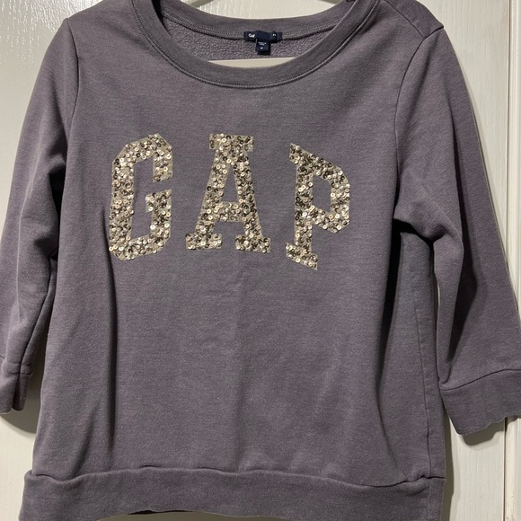 Sparkly Gap sweatshirt in a purplish gray color Size Medium - Picture 1 of 6